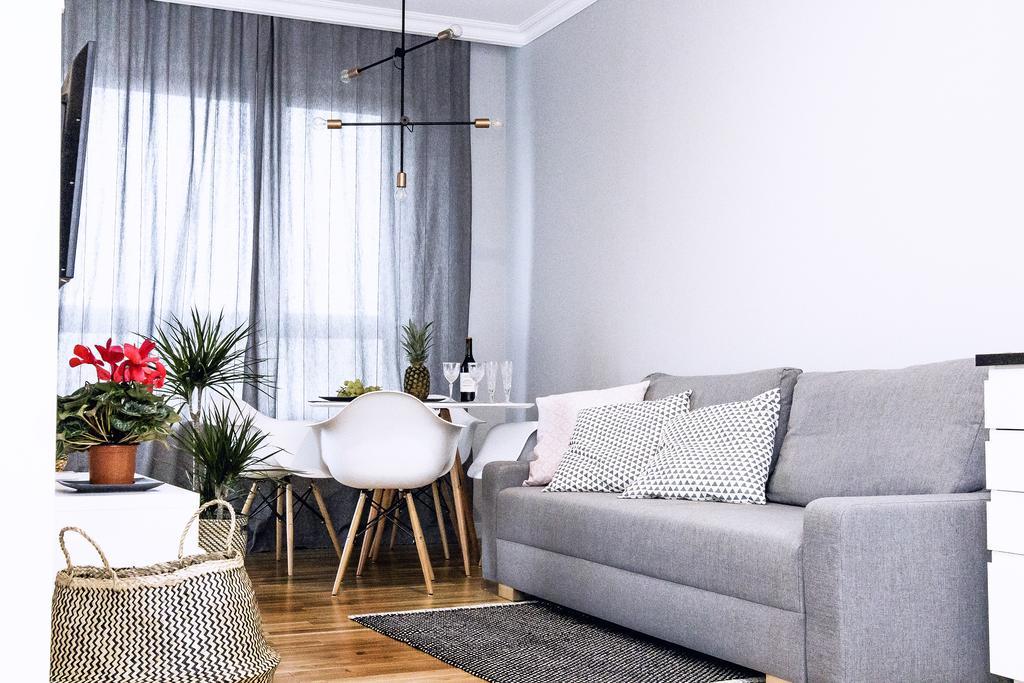 Apartamenty Grazyna Slodowiec Varşova Dış mekan fotoğraf